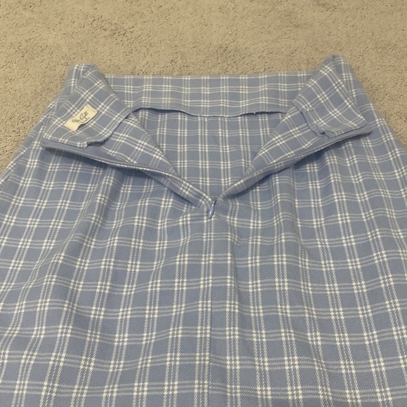 Brandy Melville skirt - Picture 6 of 6